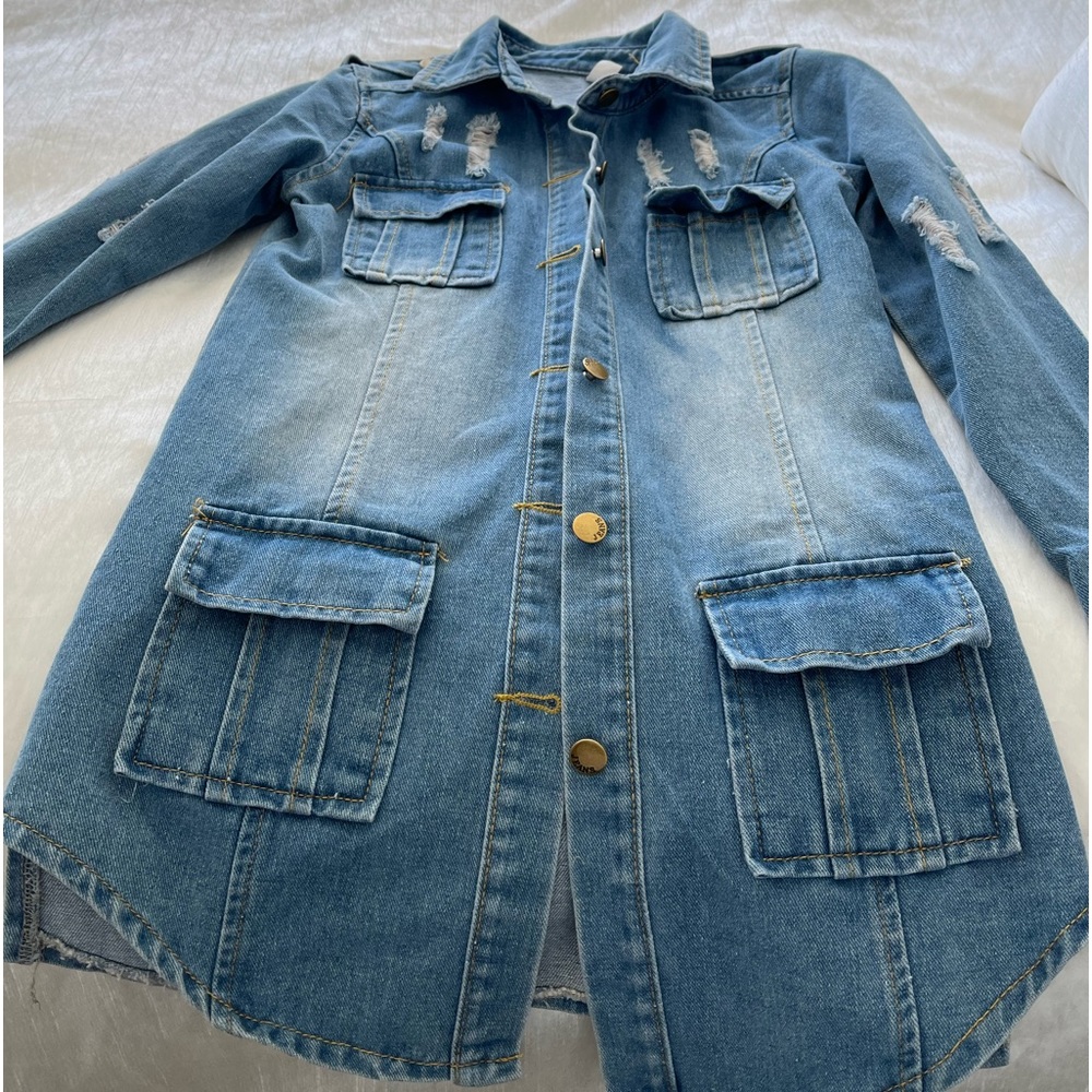 Jean jacket/top, light wash